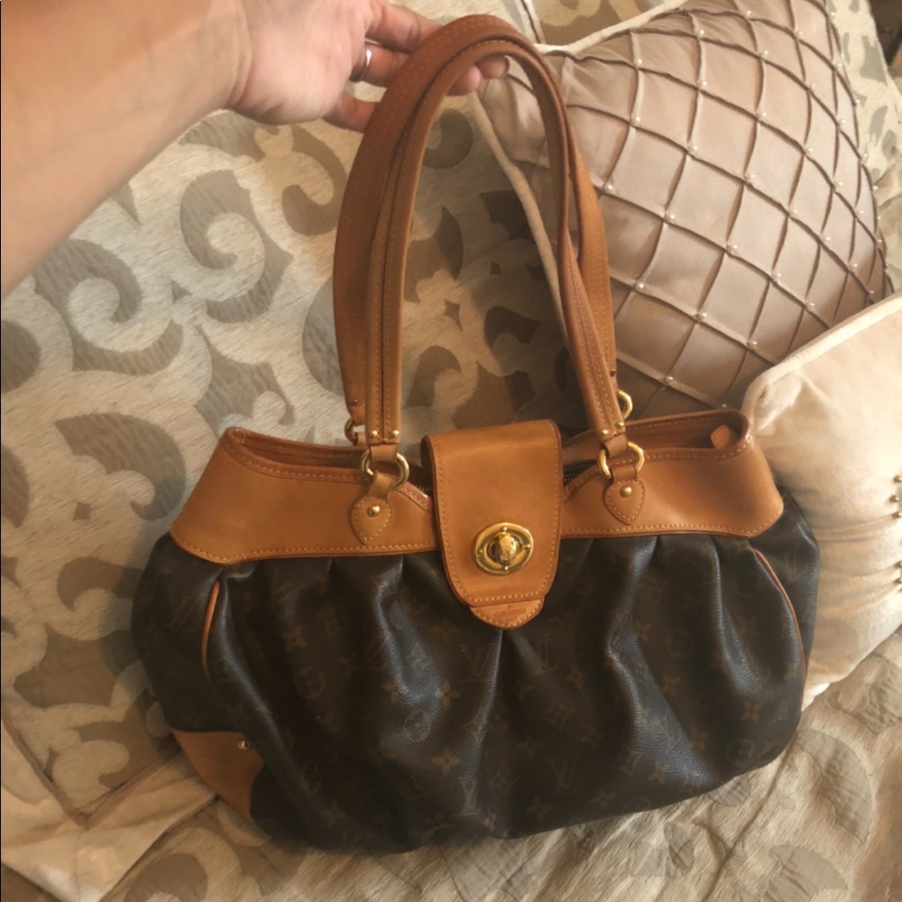 Authentic Louis Vuitton Boetie MM